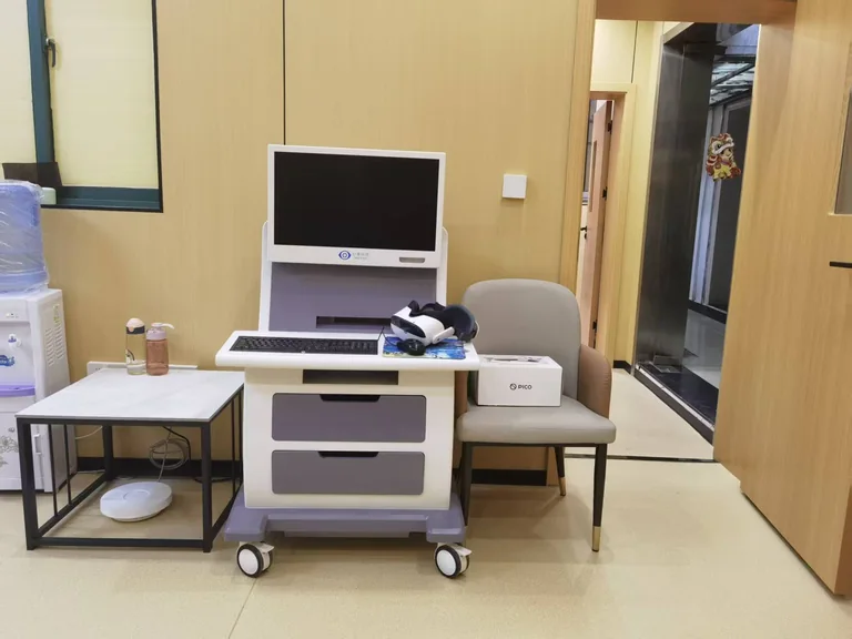 院内评估与VR训练设备实景